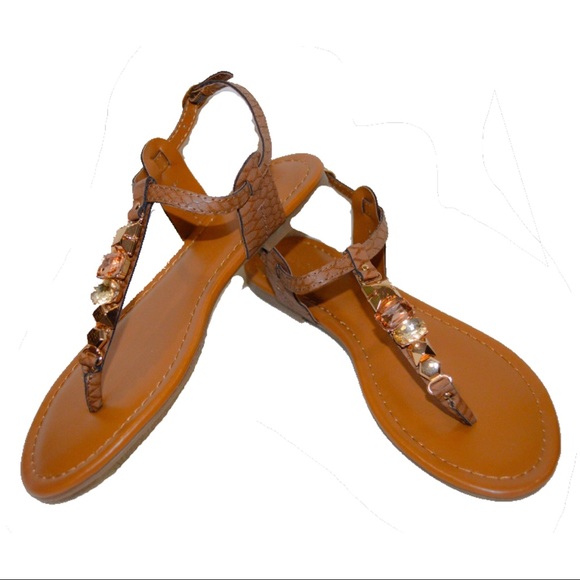 Vera Wang Shoes - Vera Wang Tan Brown Rhinestone Thong Sandals NWT